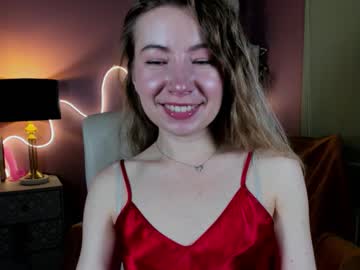 Mia_Luxx92 November 16, 2025