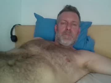 Redandbluecloud November 17, 2025