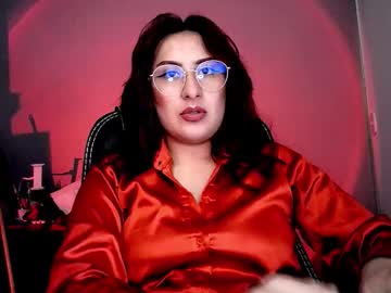 Scarlett_Sen November 17, 2025