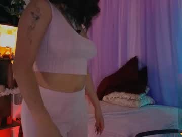 Emilyrousex November 18, 2025