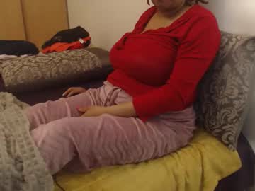 Xxxbustybabe27x November 18, 2025