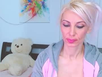 Lillianasara November 20, 2025