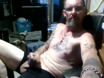 Fuckmehard221187 November 21, 2025