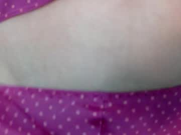 Petite_Kurly_Qt November 23, 2025