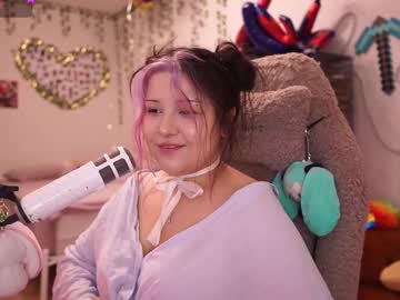 Roxysuh November 23, 2025
