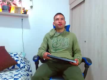 Rolos_Hot32 November 24, 2025