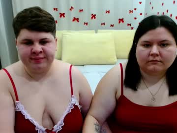 Beckyandellen November 25, 2025