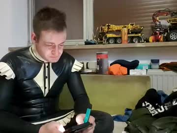 Latexmaid69 November 29, 2025