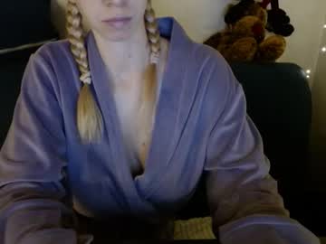 Moni_Chka November 30, 2025