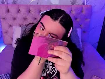 Sara_Ariass December 01, 2025