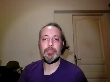 Selfsuckin35 December 01, 2025