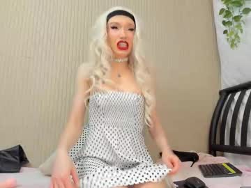 Sensual_Miss_Mia December 02, 2025