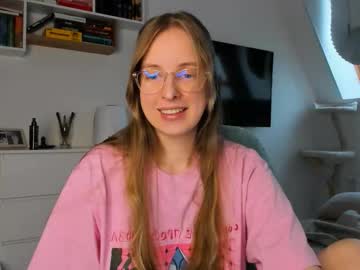 Violet_Blue_Eyes December 02, 2025