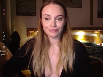 Wet_Lana December 03, 2025
