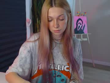 Anita_Moon_ December 04, 2025