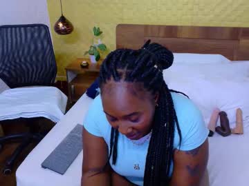 Kiara_Evanss December 04, 2025