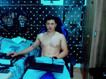 Javiersexymann December 05, 2025