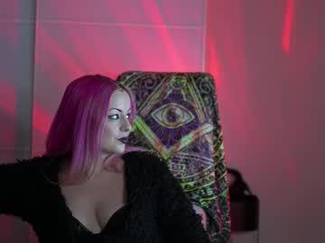Goddessrubysnowbun December 05, 2025
