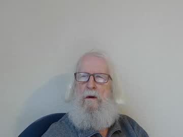 Onanister December 05, 2025