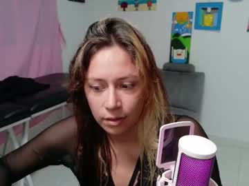 Hot_Mommymia December 10, 2025