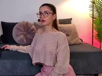 Mia_Carter99 December 10, 2025