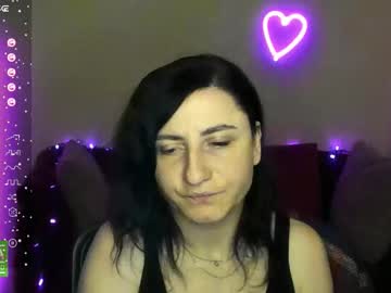 Muse_Kitty_Jenia December 12, 2025