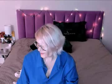 Sabrinamacmarren December 14, 2025