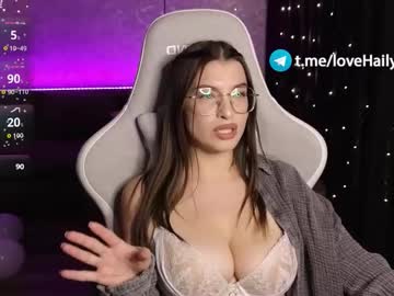 Haily_Heavenly December 15, 2025