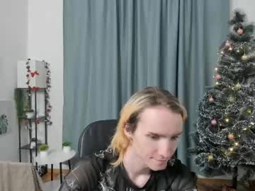 Sasha_Vesmus December 16, 2025