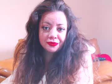 Luisahornydoll December 17, 2025