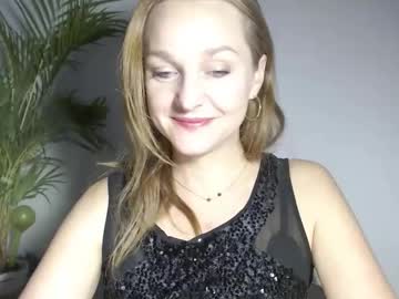 Alicialux December 17, 2025