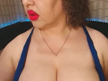 Lipsaddiction December 19, 2025