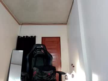 Petite_Sexycum December 20, 2025