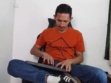 Xxxhome_Alonexxx December 21, 2025