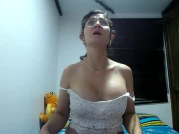 Alice_Shy29_ December 23, 2025