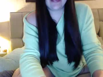 Effy_M December 23, 2025