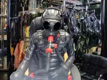Latexlover202 December 24, 2025