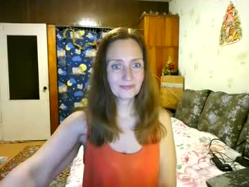 Juliaa_Foxi December 27, 2025