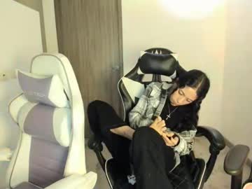 Kimmi_Foxy January 05, 2026