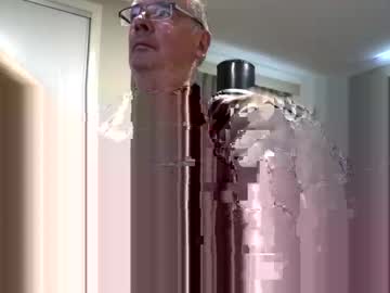 Huge_Dick_Head January 07, 2026