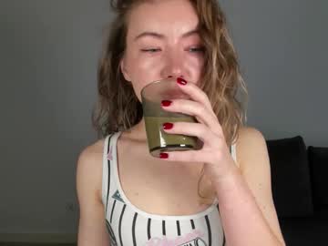 Mia_Luxx92 January 16, 2026