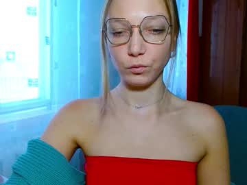 Emilly_Xkiss January 22, 2026