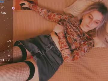 Eva_Gloss February 15, 2026