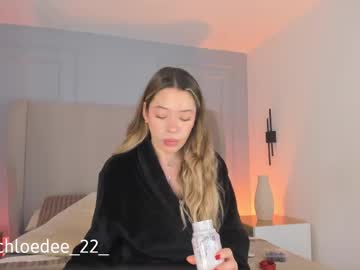 Chloe_Dee_ February 19, 2026