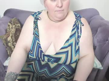 Fashiona March 25, 2026
