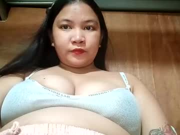 _Milkytitsmomxx_ April 04, 2026