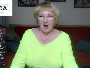 Mature_Blonde7 April 06, 2026