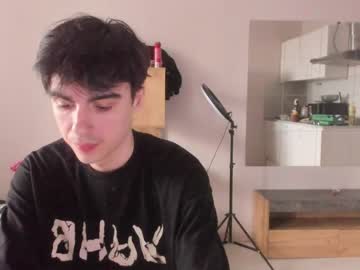Stralght_Twinks April 16, 2026