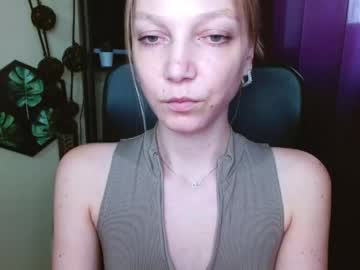 Emilly_Xkiss April 22, 2026