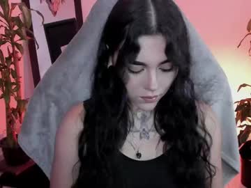 Misscharlottte_18 April 29, 2026